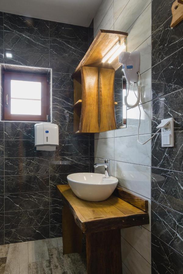 Rustic Lodge Plitvice 1 Plitvička Jezera المظهر الخارجي الصورة